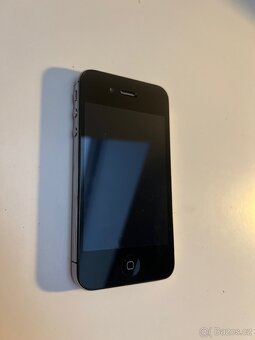 iPhone 4S 8gb Černy v dobrem stavu - 2