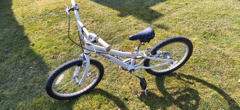 Dětské kolo 20" specialized - 2