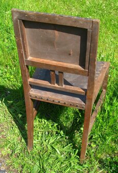 stará židle - 2