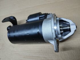 Nepoužitý startér BOSCH 001109015 - 2