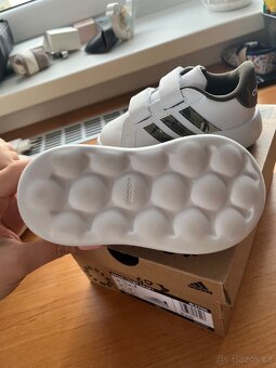 Chlapecké botičky Adidas - 2