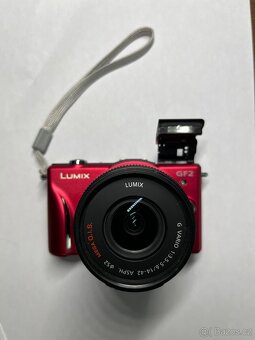 Panasonic Lumix DMC-GF2 - 2