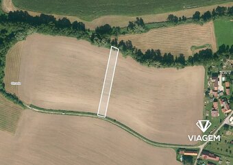 Pole 1 313 m², Podíl 33 % o výměře 438 m² - 2