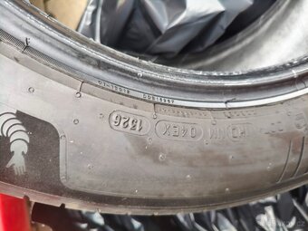 235/50/19 Michelin - 2