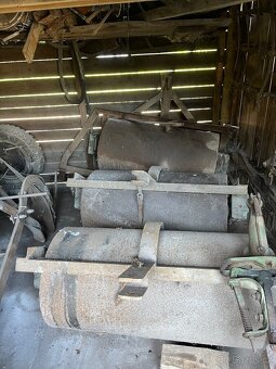 Válce za traktor - 2