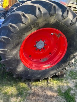650/65R38 - 2