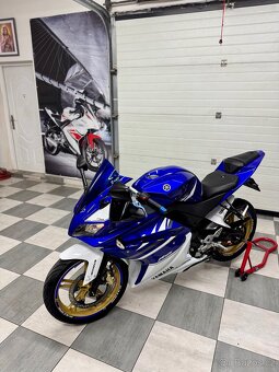Yamaha YZF-R125 2010 TOP STAV PO GO ZÁRUKA - 2