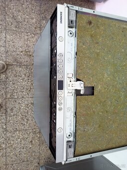 Myčka nádobí Siemens integrovaná - 2