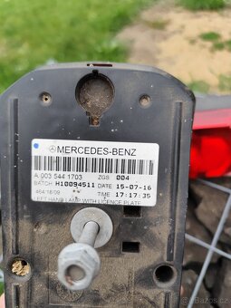 Zadní lampy Mercedes Benz - 2