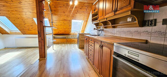 Pronájem rodinného domu, 181 m², Pardubice, ul. Hradčanská - 2