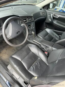 Volvo S60 na Náhradní díly - 2