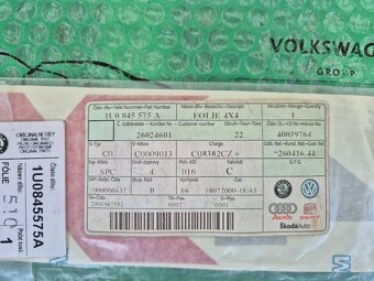 Škoda Octavia I samolepící nápis na zadní okno - 2