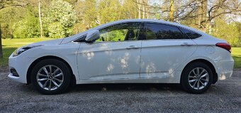 HYUNDAI I40 1.7CRDI NOVÝ V ČR 143TKM R.V.2016 - 2
