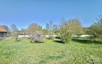 Prodej stavebního pozemku 1533 m2, Ouběnice u Dobříše, Příbr - 2