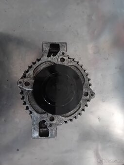 Honda Accord VIII 2.2 i-DTEC alternátor, starter - 2