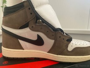 Nike Air Jordan 1 - 2
