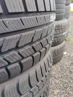225/45 R18 3 ks m+s (81) - 2