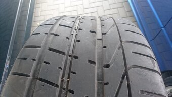 275 40 19 Pirelli pzero 105 Y kusovka - 2