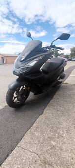 Prodám Hondu PCX 125 - 2