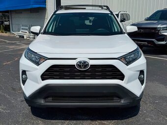 Toyota RAV4 XLE 2.5L – 2020, automat - 2