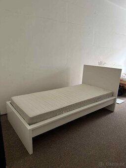 Postel 90×200 i s matrací - 2