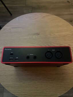 Focusrite 2i2 4th gen + jack2jack kabely - 2