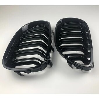 LEDVINKY GRIL MŘÍŽKA pro BMW 5 E60 E61 M5 STYLE - 2