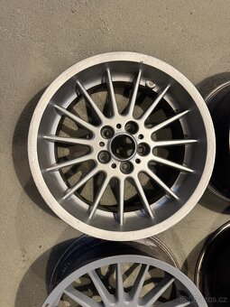 Sada kol BMW Styling 32 R18 - dvourozměr - 2