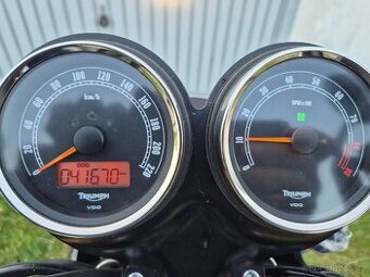 Tiriumph Scrambler - 2