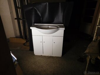 Umyvadlo do skříňky - 2