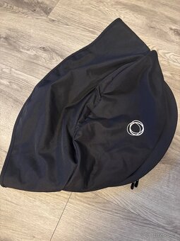 Kočárek Bugaboo Fox 2 2v1 včetně příslušenství - 2