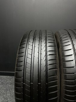 Sada pneu Pirelli 235/55/18 100V - 2