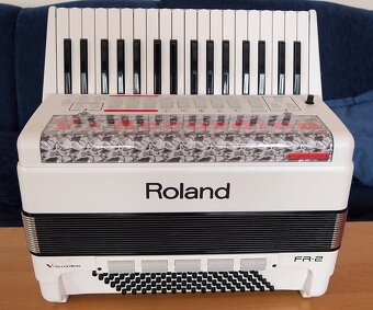 Elektronický akordeon Roland FR-2 klávesový / harmonika - 2