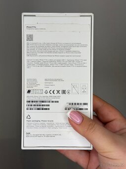 iPhone 17 Pro Deep blue 256 GB  Open box - 2