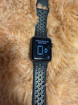 Apple watch Series 3 42mm - 2