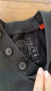 Černý pánský svetr Esprit, vel L - 2