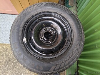 PRODÁM PNEU. - 2