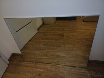 Zrcadlo Vitra Mia 78,5x 62 cm - 2