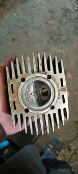 Hlava Jawa pionýr - 2