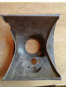 Karburátory, kryty karburátoru kývačka, panelka - 2