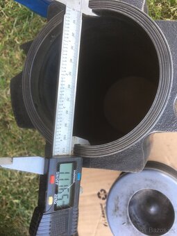 Válec s pístem - 2