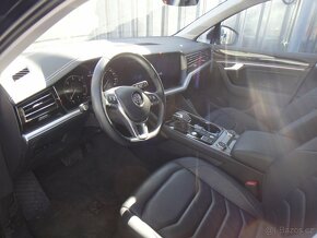 VW Touareg 2018 - 2