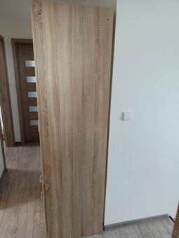šatní skříň - 2