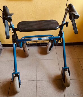 Seniorské chodítko - 2