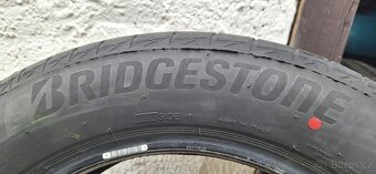Pneu 235/55r18 - 2