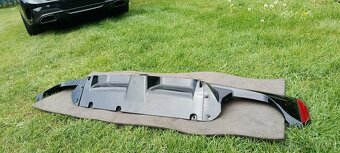 Difuzor M5 CS look - 2