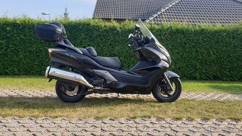 Honda Silverwing SW T400 - 2