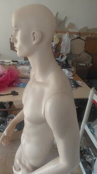 Figurina - 2