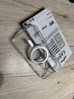 Kryt Panzerglass Care Kickstand Iphone 16pro max - 2