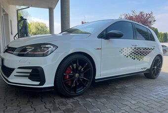 VW Pretoria black 235/35 R19 8Jx19 ET 50 - 2